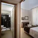 Bed & Breakfast Palazzo Perla 3*