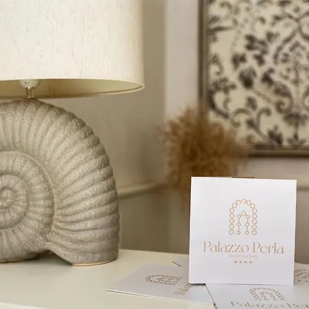 فندق مبيت وإفطار Palazzo Perla 3*